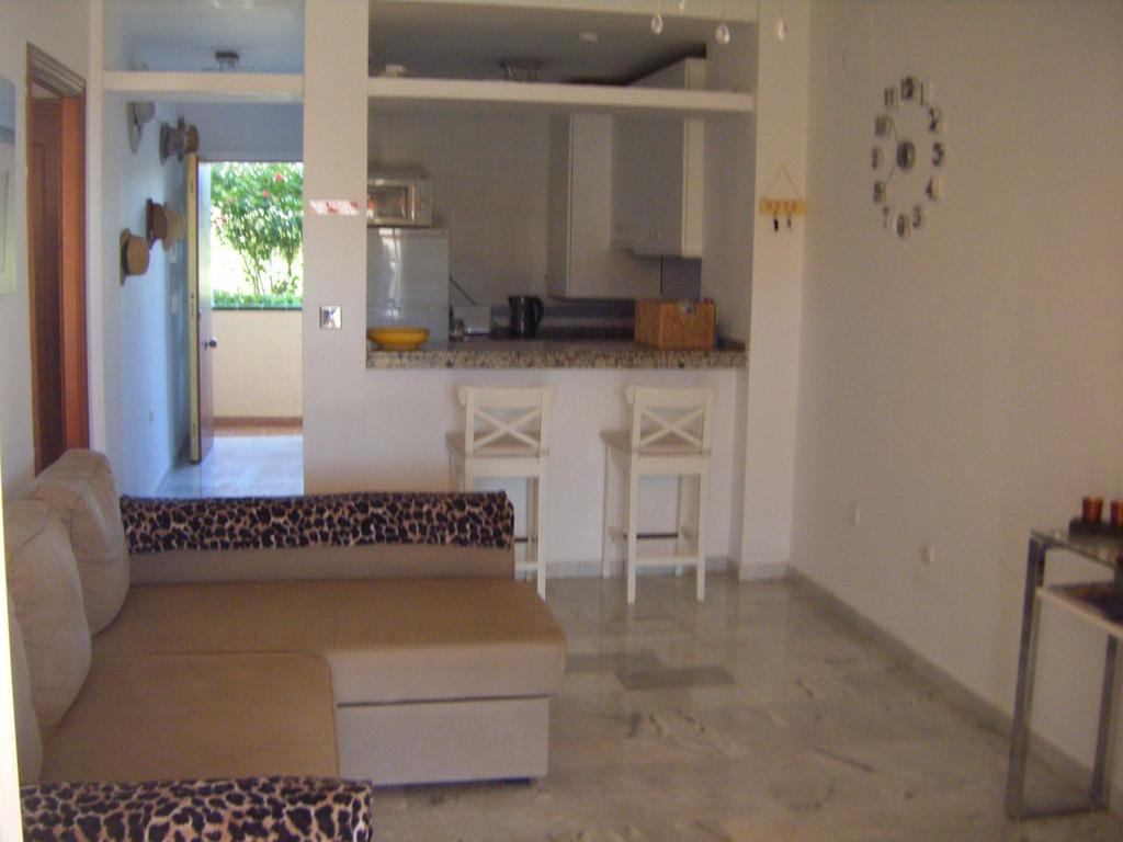 Apartament Apartamento Alta Loma With Bbq, Sea Views, Pool, Wifi Sleeps 6 Fuengirola Zewnętrze zdjęcie