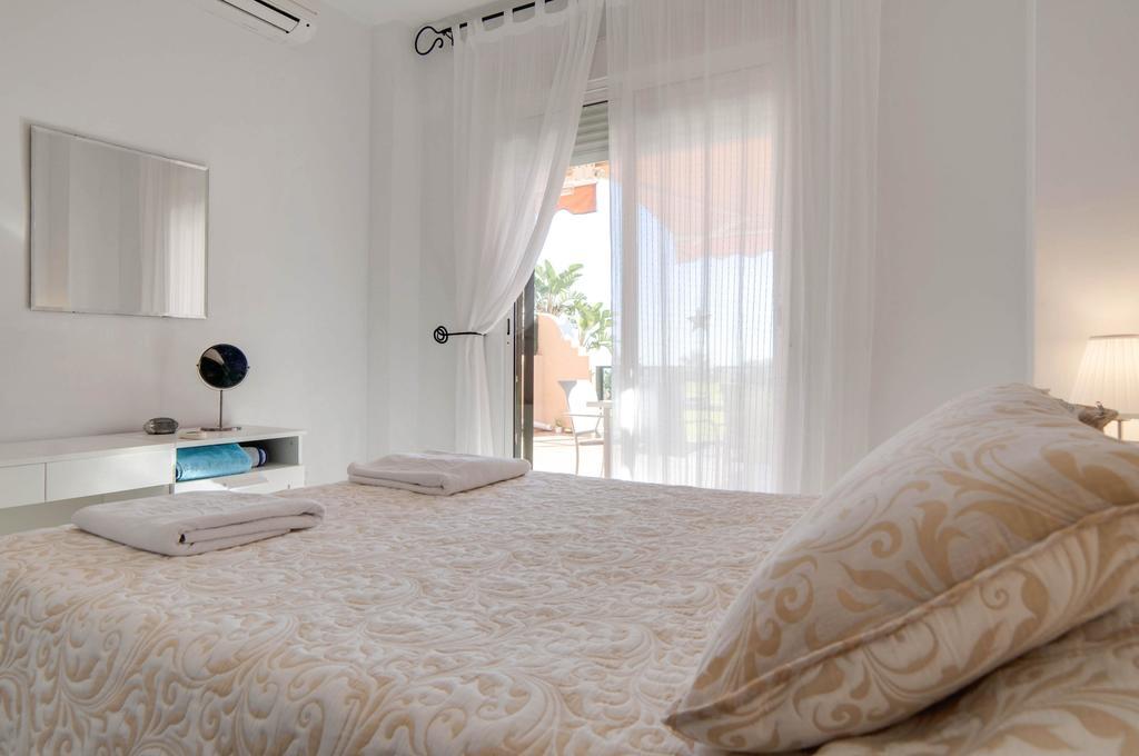 Apartament Apartamento Alta Loma With Bbq, Sea Views, Pool, Wifi Sleeps 6 Fuengirola Zewnętrze zdjęcie